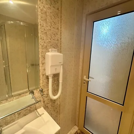 Apartament Avalon B303 *