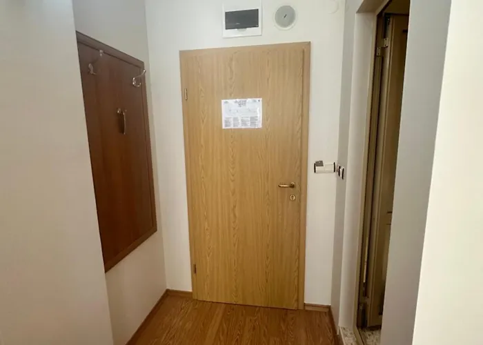Apartman Avalon *